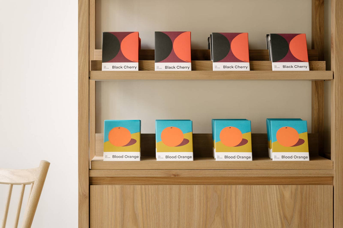 Blood Orange - award winning Organic 70% dark choc bar, 70g