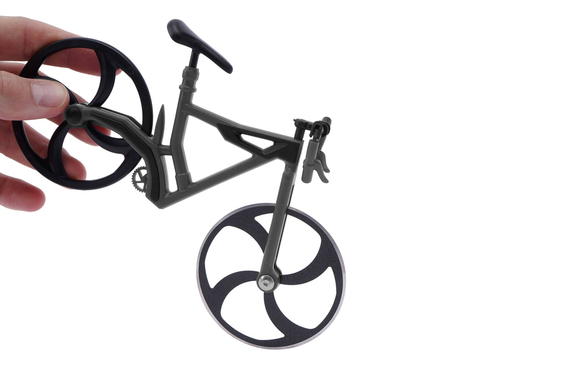 Dapper Chap 'King Of The Pizza' Bike Pizza Cutter