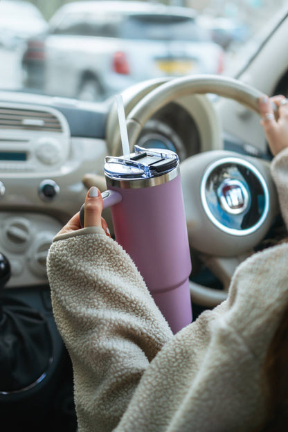 SoleCup XL - 30oz Travel Mug with Handle, Lid and Two Straws